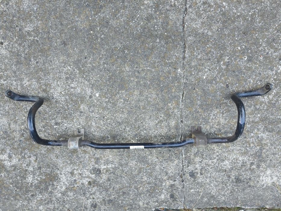 Стабілізатор Renault Captur 546113546R