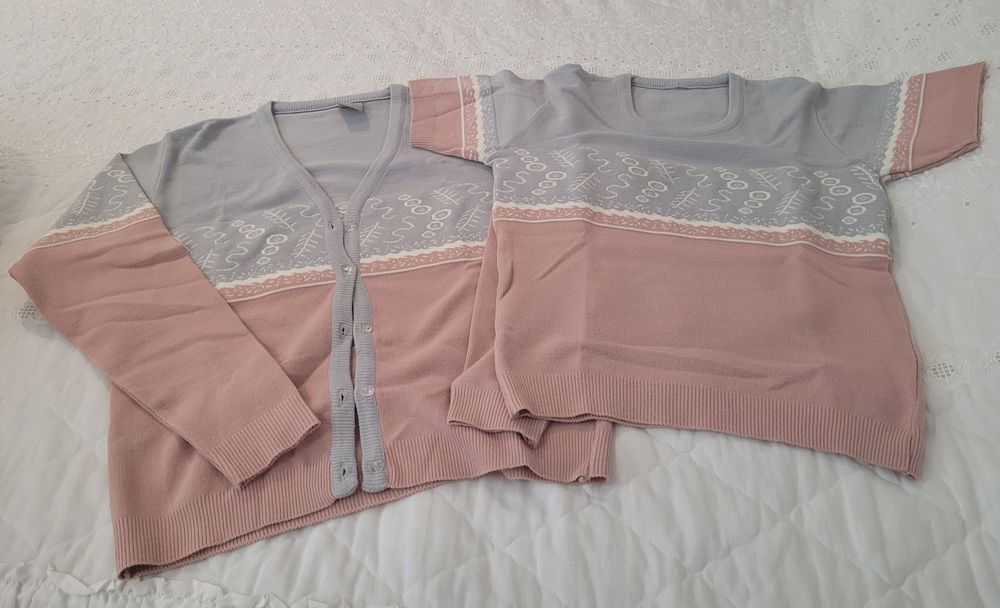 Conjunto de camisola e casaco