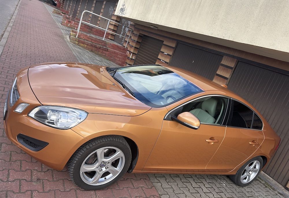 Volvo S60