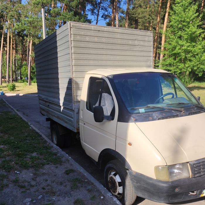 Продам своє авто Газ 3302. Фургон .