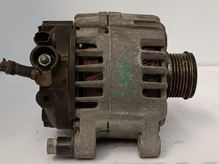 Alternador PEUGEOT 208