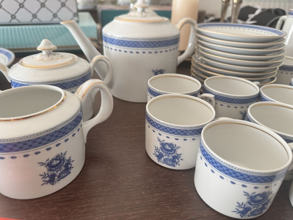 Serviço de chá cozinha velha impecável