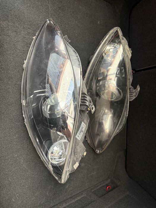 Farois Bi-Xenon Seat Leon 1P 2005-2009 (1 Fase)