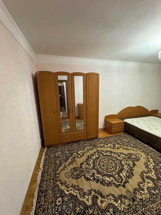 (3) Продам 3-кімнатну квартиру Ленінський район 1736