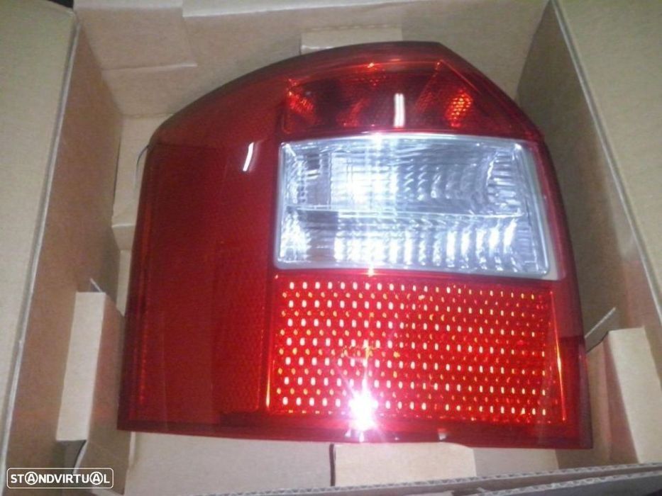 Farolins de trás Audi A4 B6 anos 2001 até 2005 (Novos)
