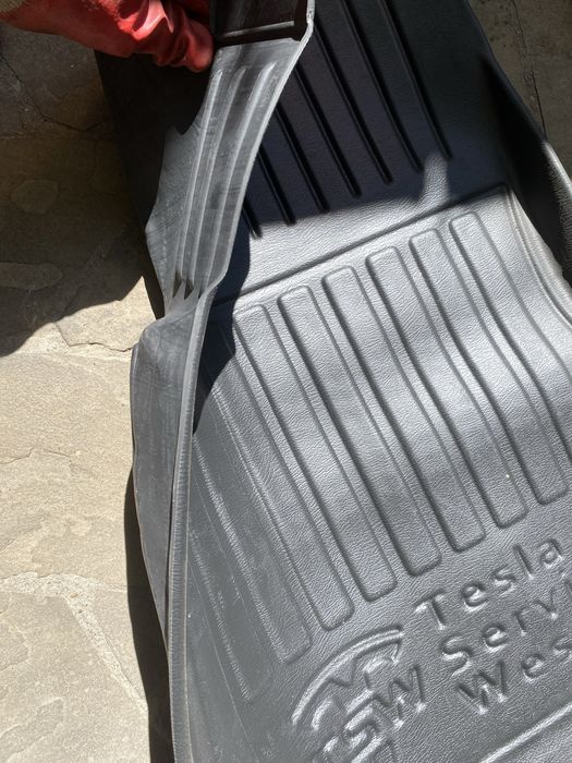 Коврики, килимки Tesla мод 3