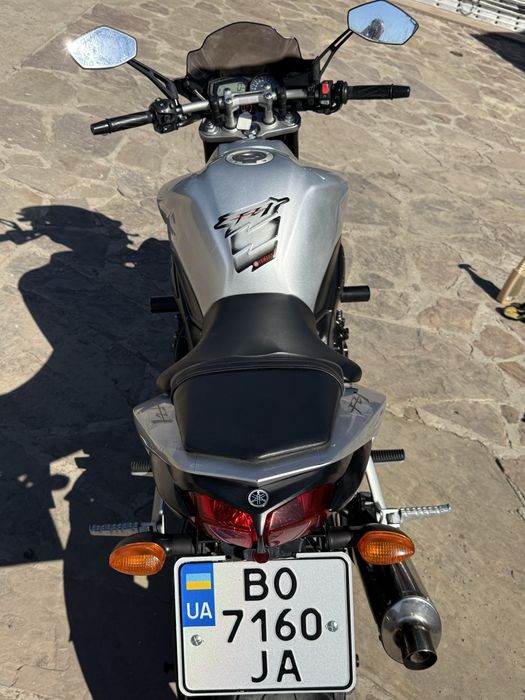 Yamaha FZ1 на документах