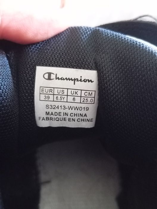 Buty Champion 39
