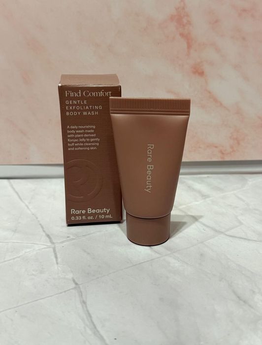 Rare Beauty Gentle Exfoliating Body Wash Mini Żel
