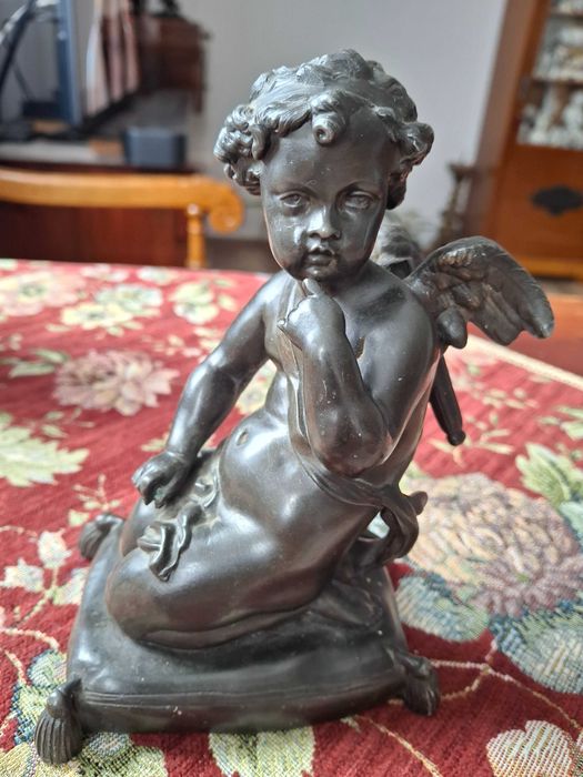 figurka XIX wiek putto