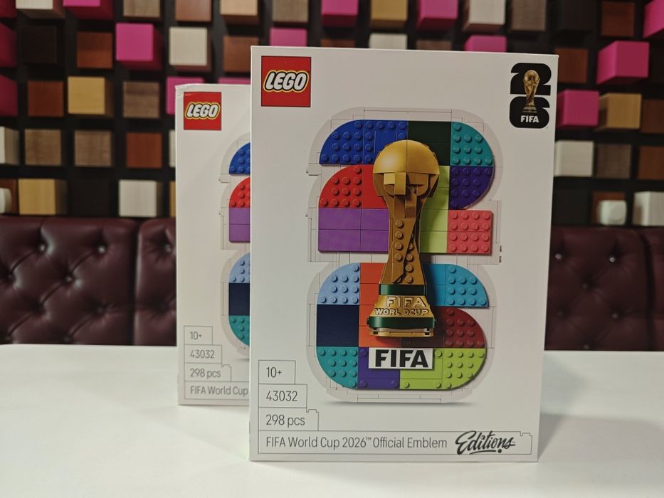 LEGO Editions 43032 Офіційна емблема FIFA World Cup 2026/43033 Футболка національної збірної США з футболу 2026 року