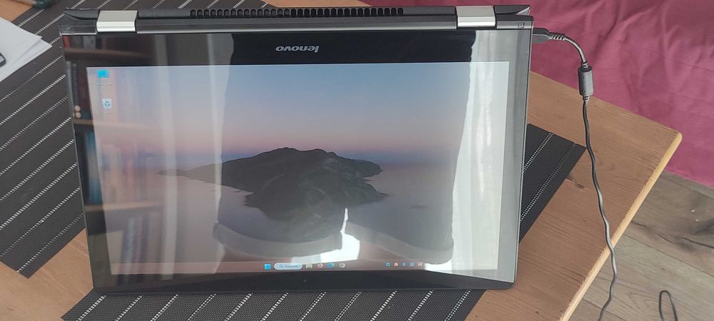 Lenovo Flex 3 - 15,6 cala - Core i7 4 x 3,10 GHz - 8GB Ram - 256GB SSD - Win11 - Dotyk
