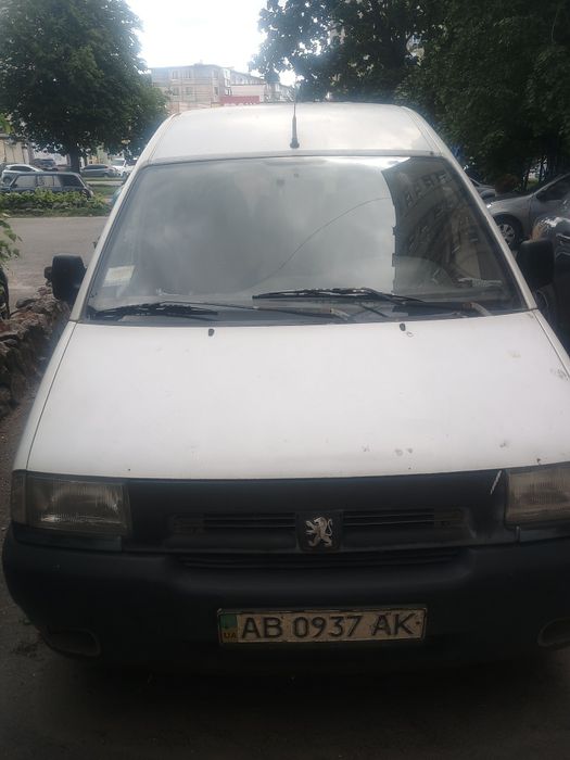 Peugeot expert 1.6г/б пасажир