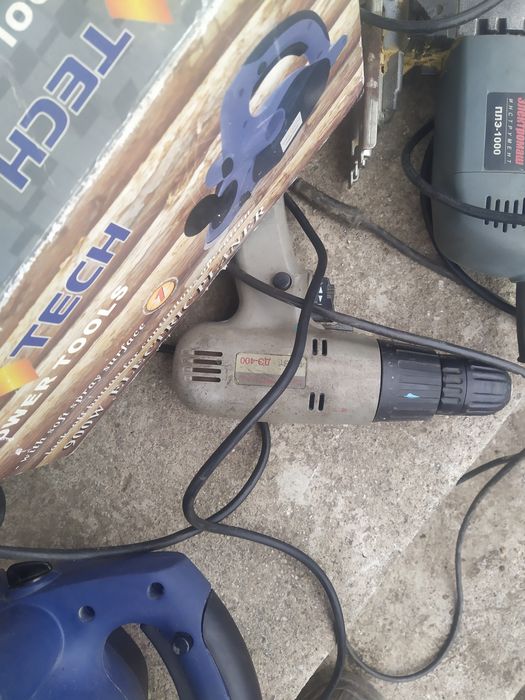 Шуруповерт лобзик рубанок