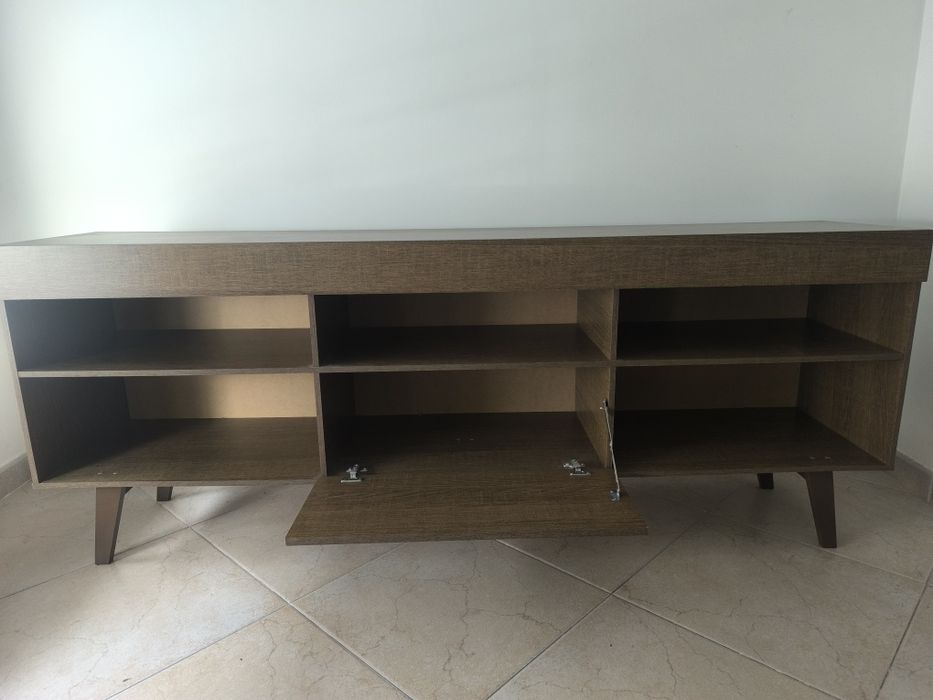 Móvel de TV MOVIFLOR Aarhus 180cm – Nogueira (Com Fatura)