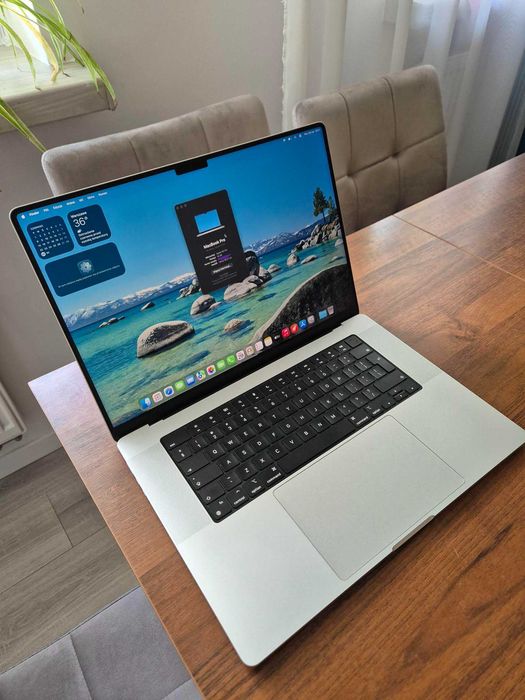 MacBook Pro 16" (2023) – Apple M3 Pro, 18 GB RAM, 512 GB SSD – stan idealny