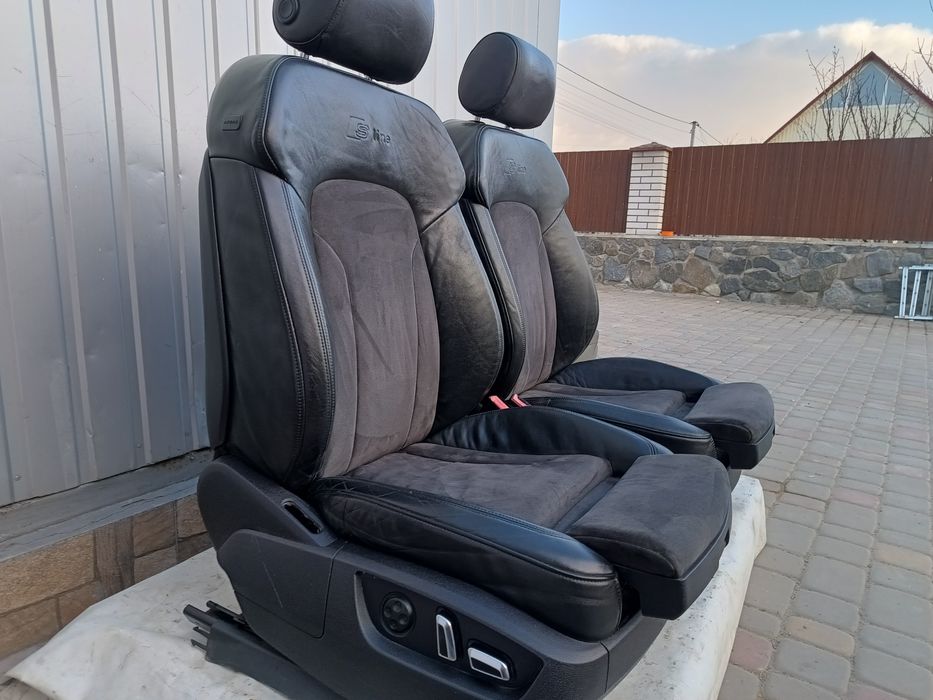 Сиденья Ауди Q7 Алькантара Audi К'ью7 S-Line Сидіння ВАГ Кадди, Шкода,