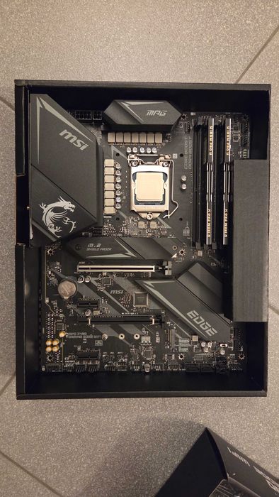 i5-10600KF + MSI MPG Z490 Gaming Edge WiFi + 32GB DDR4 3600 GoodRAM