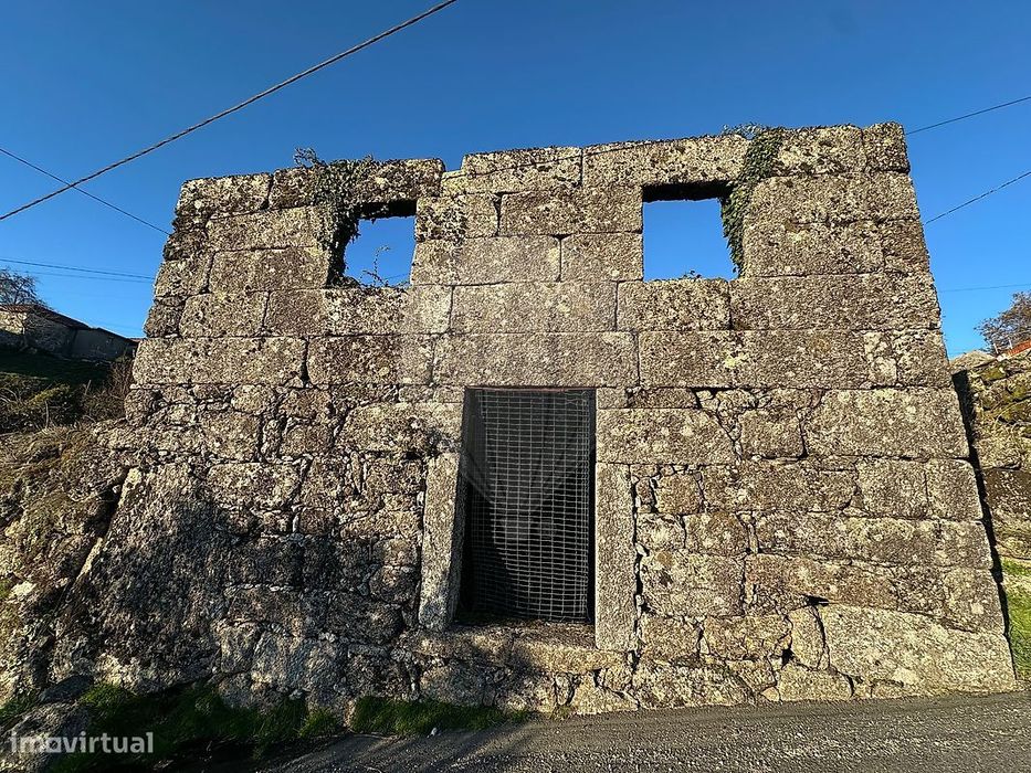 Moradia T1 para venda