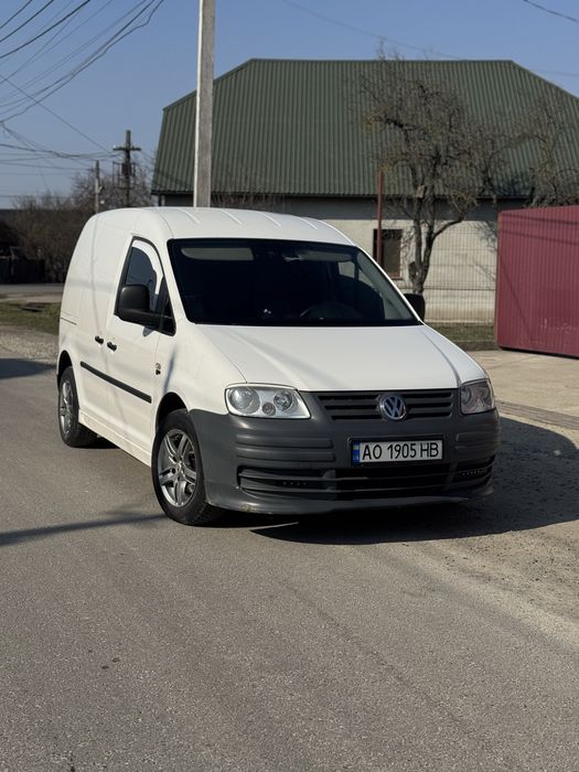 Продам Volkswagen Caddy 2009 рік