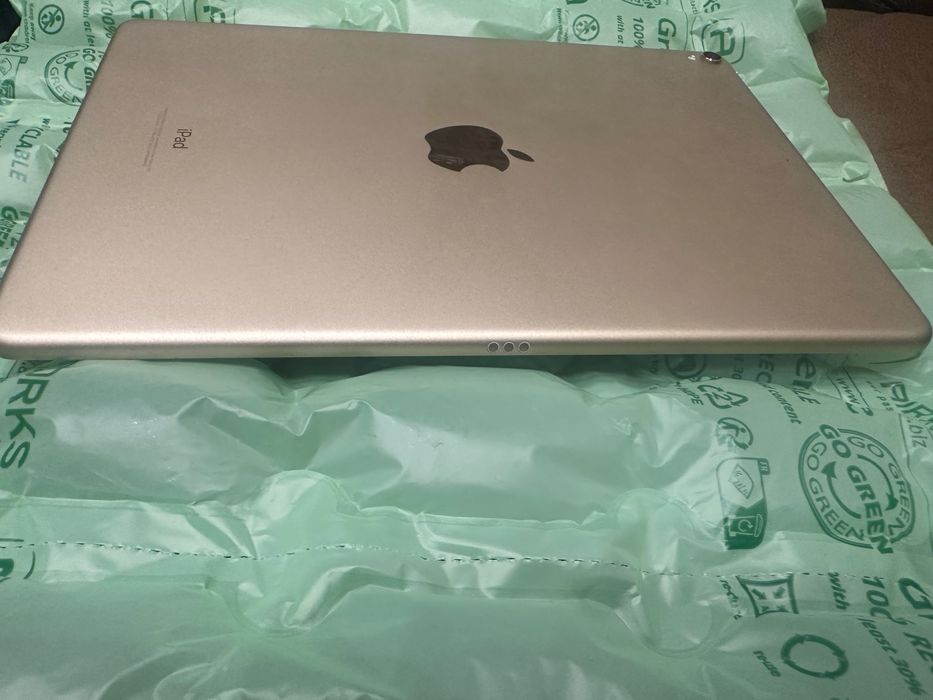 iPad Pro 10.5 2017 256gb під відновлення