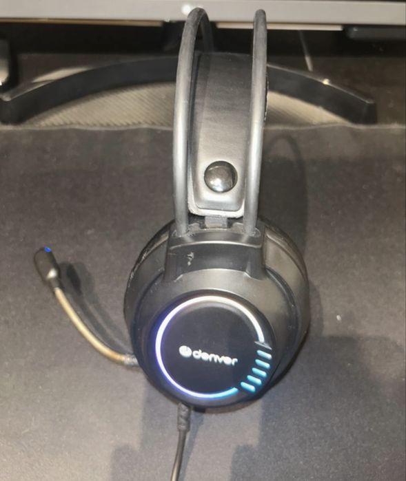 Fones com microfone da Denver