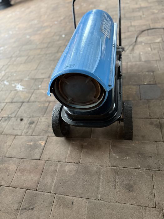 Nagrzewnica olejowa DEDRA na kółkach 20 kW – sprawna, mocna