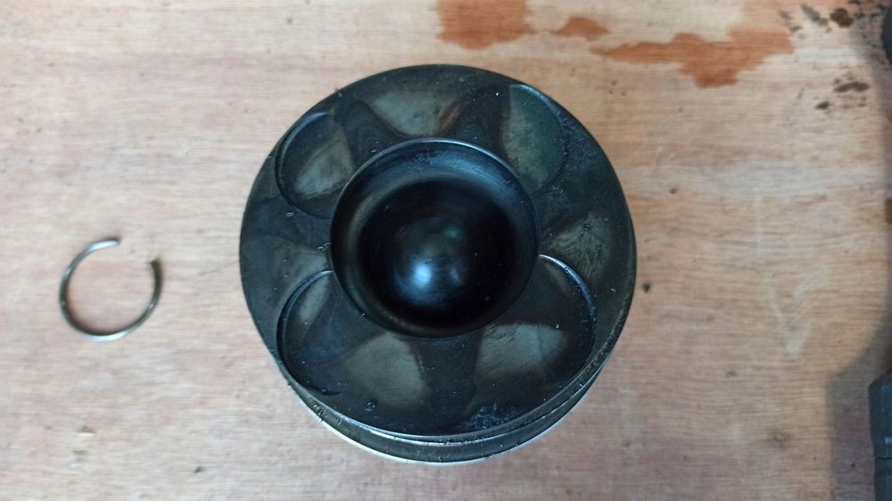 tłok 2.2 cdi sprinter 906 vito r646 150 km biturbo