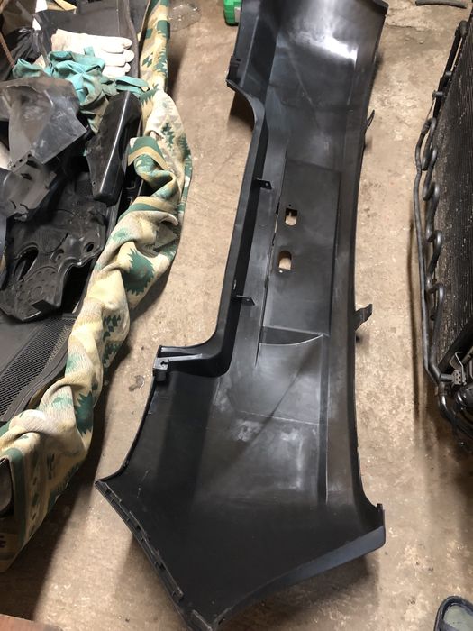 Задний бампер на Geely MK2-croos