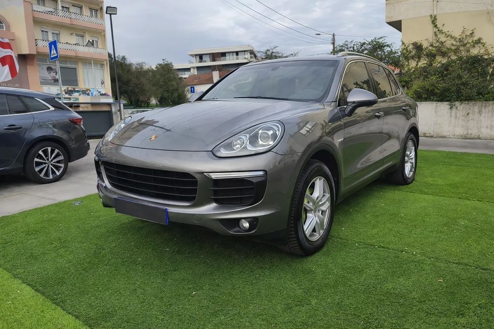 Porsche Cayenne S E-Hybrid