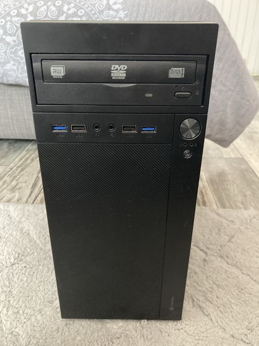 Komputer stacjonarny intel i3