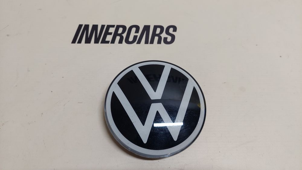 VW ID4 , 2021- емблема кришки багажника, in02466