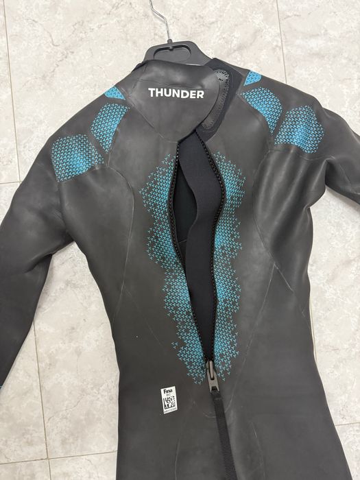 Fato Natacao Arena Thunder + Bóia