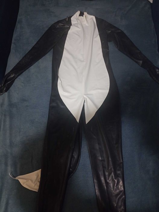 Latex/Rubber Fox Suit