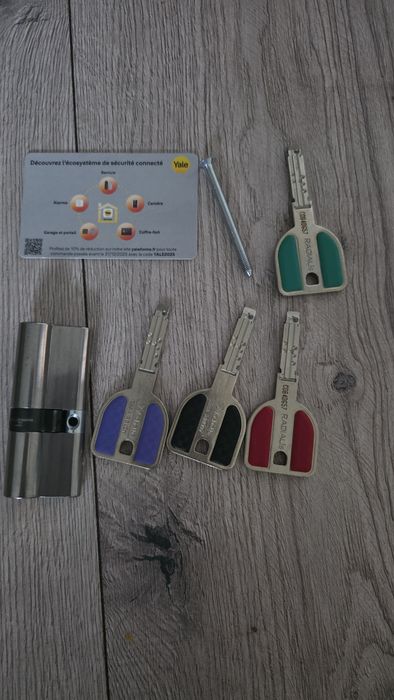 Wkładka bębenkowa o wysokim stopniu bezpieczeństwa, VACHETTE RADIALIS