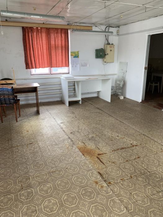 Продається виробнича будівля в центрі міста