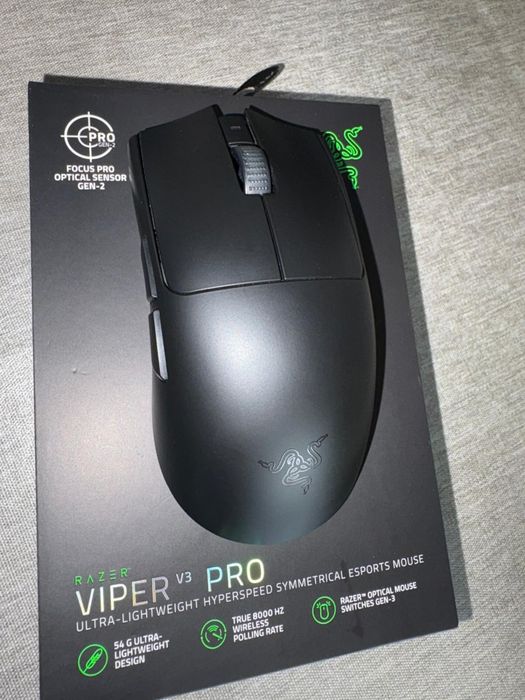 Rato Razer V3 Pro Wireless / teclado Razer Blackwidow V3 / Mousepad Razer XXL