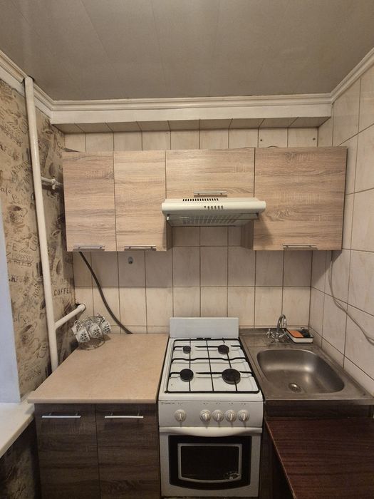 Сдам  2 к квартиру, р-н Черёмушки.