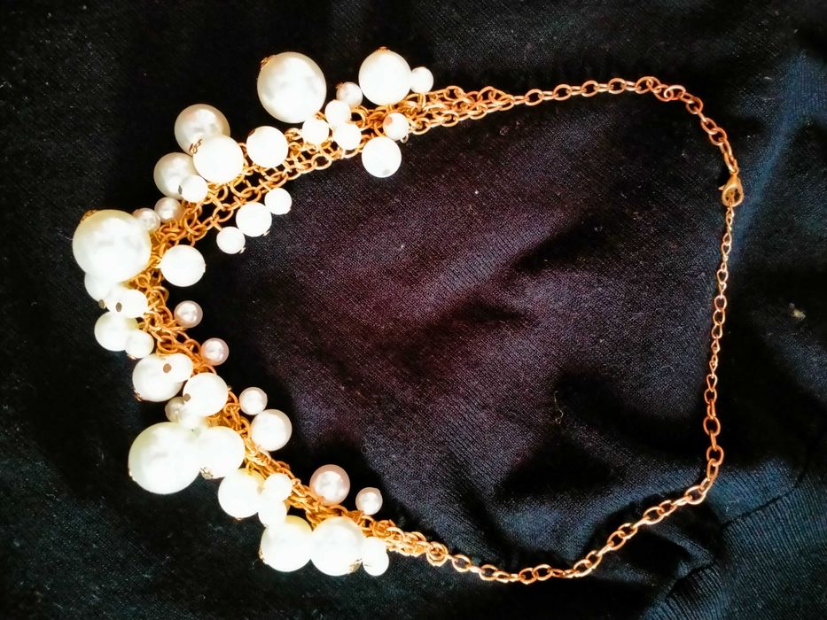 Bogata Biżuteria złota kolia perły asymetryczne wesele Sylwester