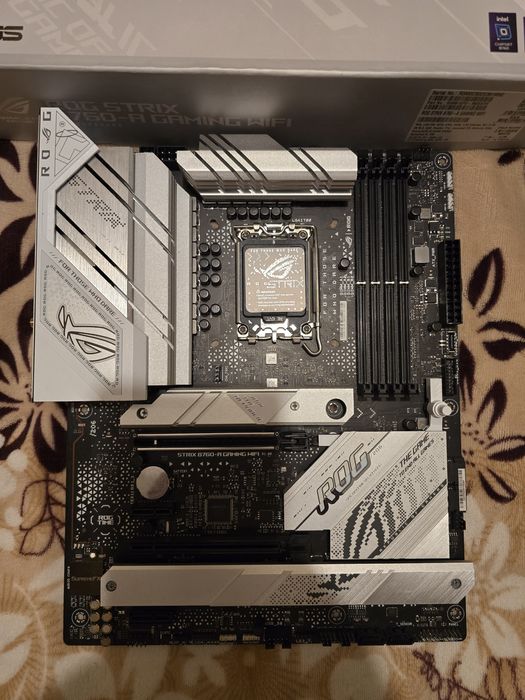 Motherboard Asus Strix B760-A Gaming WiFi