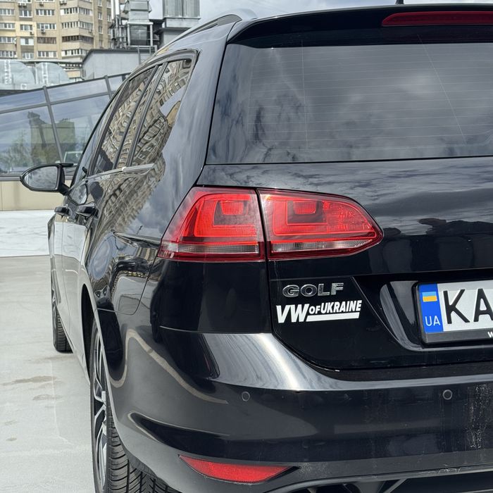 Volkswagen Golf VII 2015 року