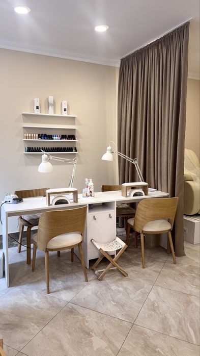 Сдамо в аренду місця для майстра-манікюру та педикюру  в Аркадіі