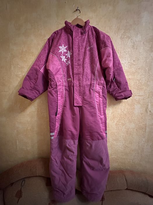 Комбинезон лыжный подростковый.