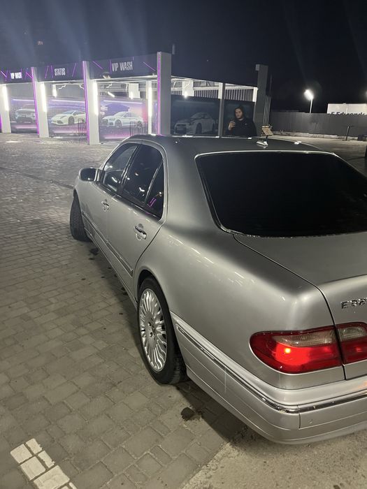 Mercedes-benz e210(живий) 3.2 cdi elegance 2001рік рестайлінг. 200кс