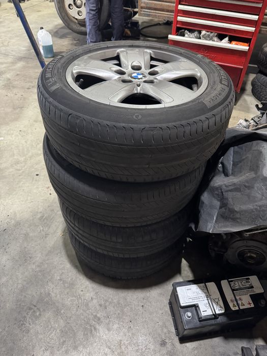 Jantes BMW 16'' + Pneus Michelin Primacy 4 205/55R16 - Quase Novos