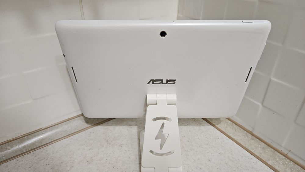 Планшет Asus 10" MemoPad, model #K00F