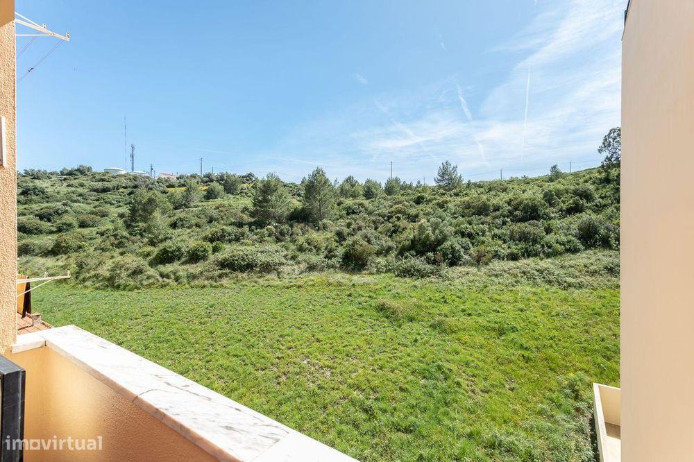 T3 com Vista Rio em Vila Franca de Xira