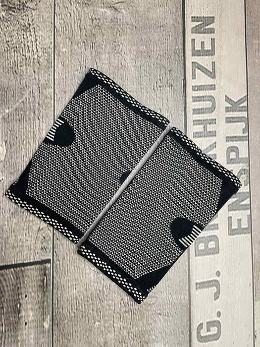 Наколенники Anrie