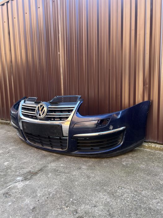 Бампер гольф 5 уневерсал Golf 5