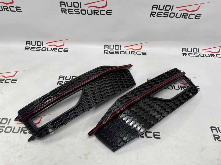Решетка бампера решітка противотуманки Audi A4 B8 S-line  12-16